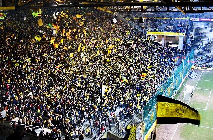 borussia dortmund record chiffre d'affaires