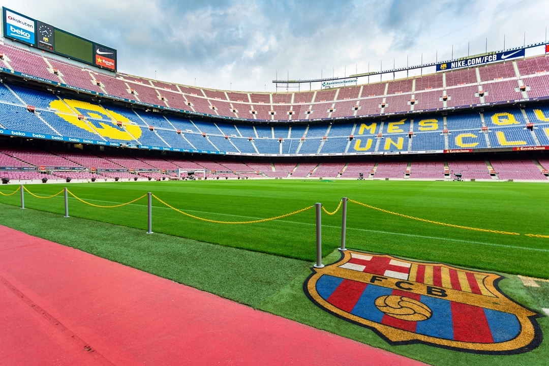 fc barcelone naming camp nou