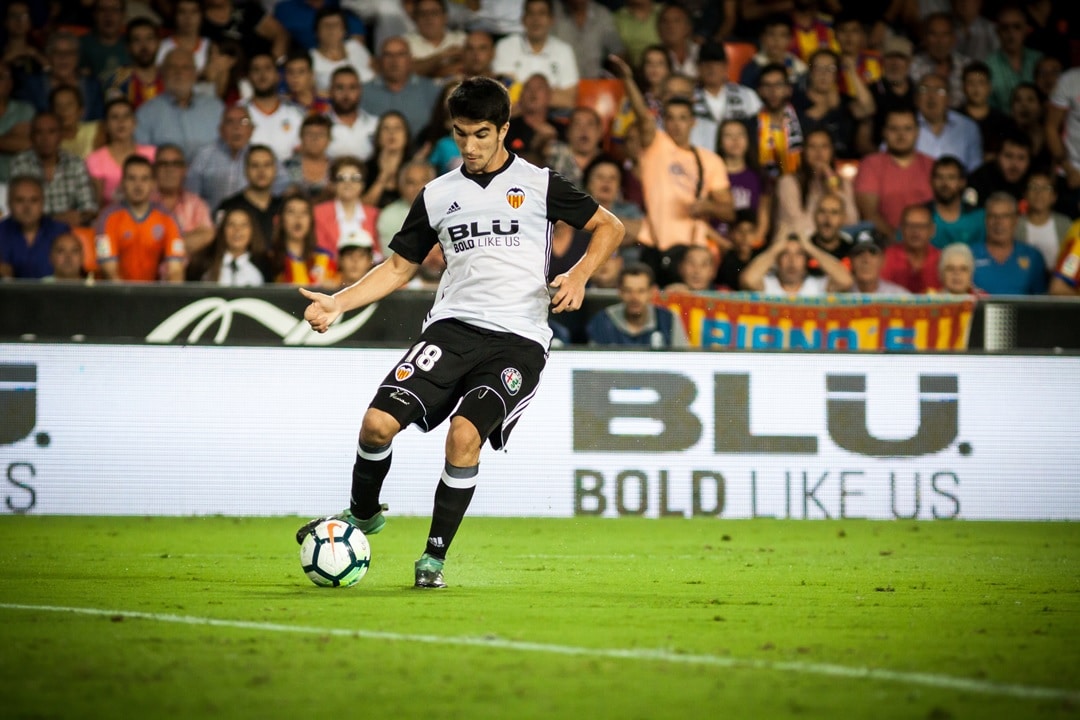 valencia cf changement équipementier