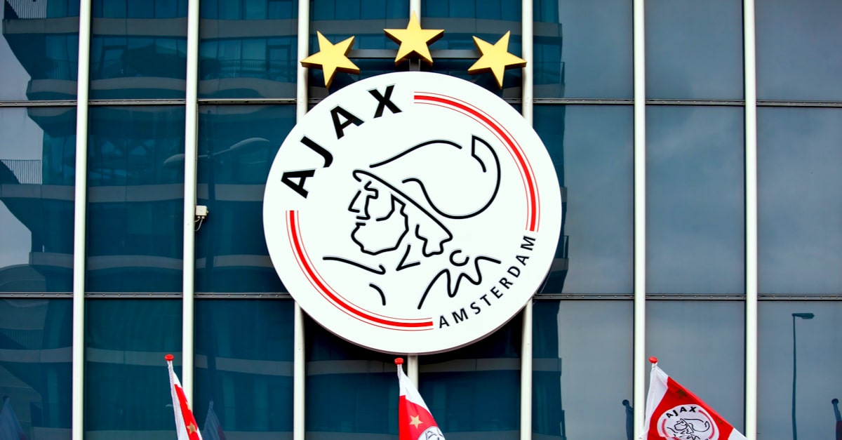 ajax amsterdam petit profit