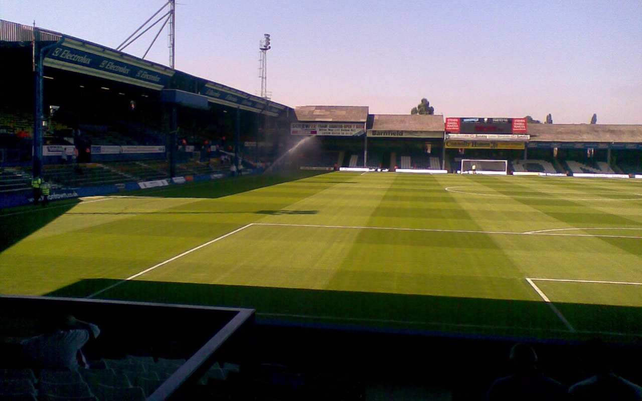 luton town sponsoring