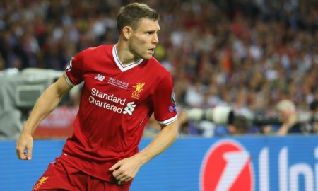 liverpool contrat équipementier