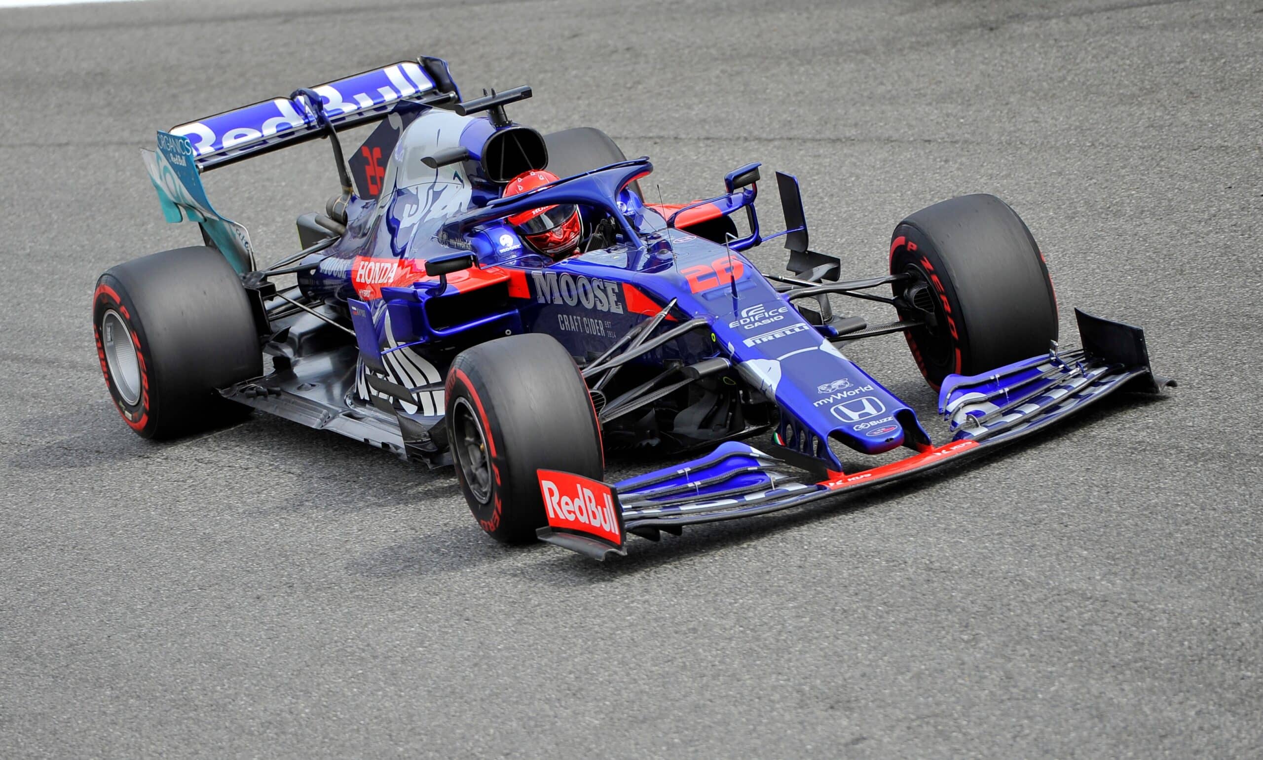 toro rosso changement nom