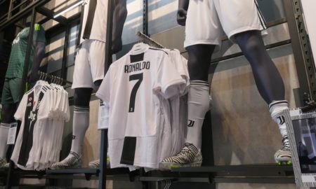 juventus logo merchandising