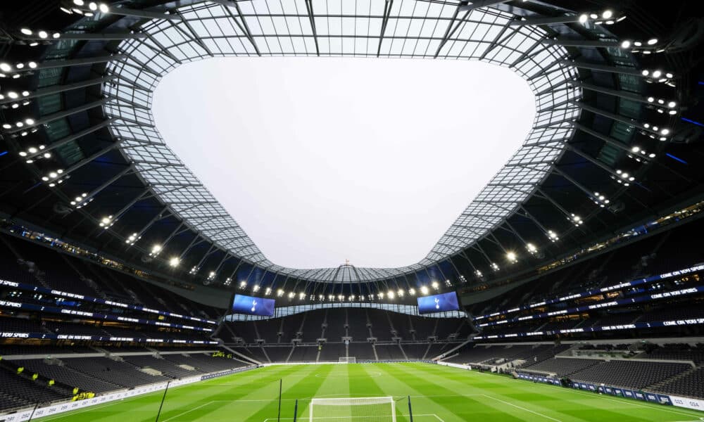 Football Des Stades De Plus En Plus Chers