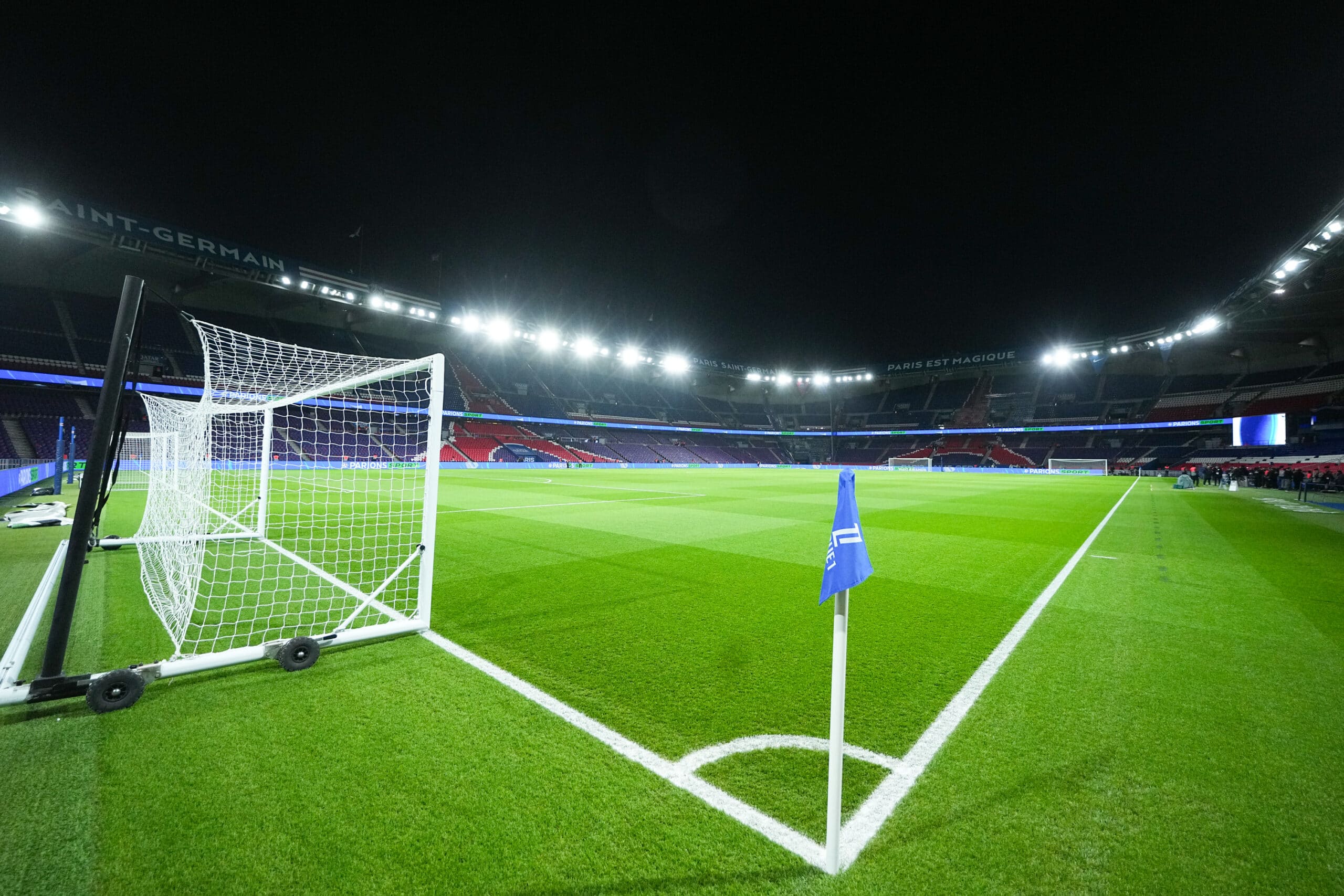 vente stade Parc des Princes